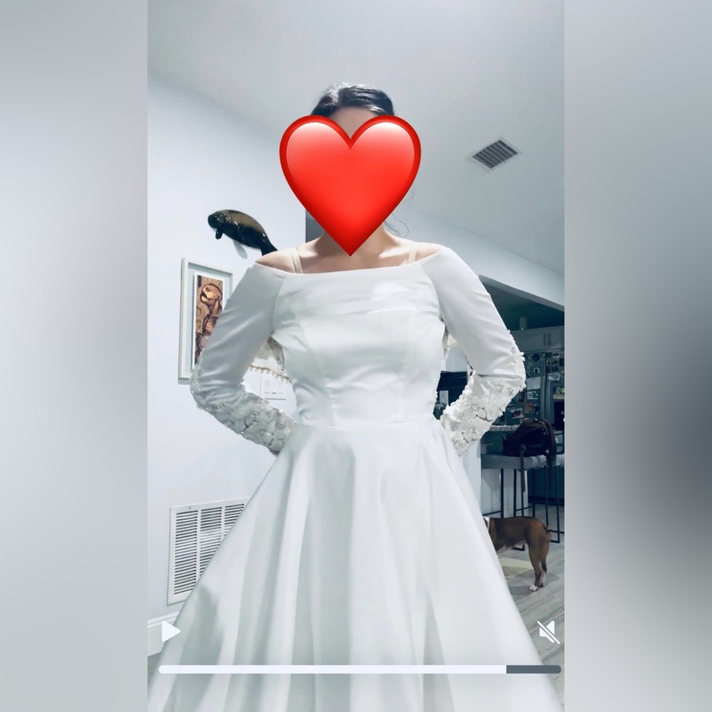 Delux Bridal White Wedding Dress